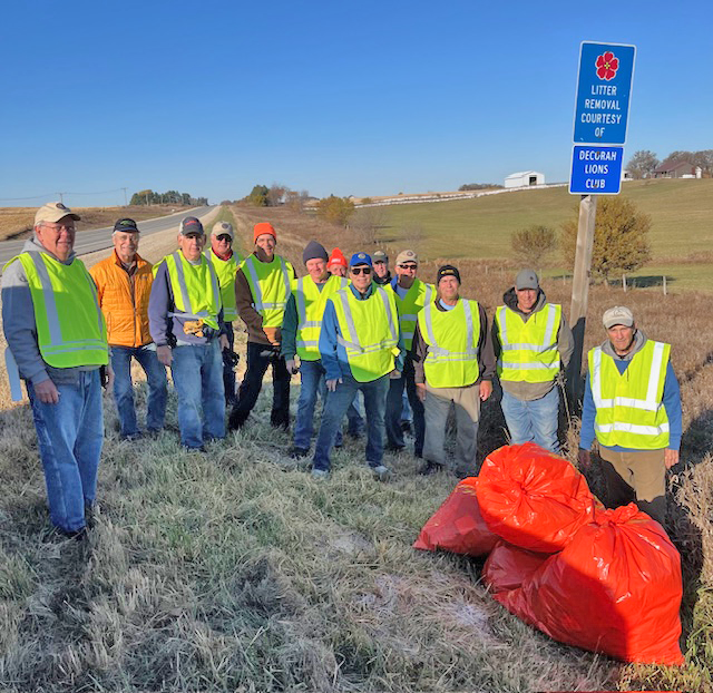 Decorah Lions clean up the highway as part of Cady Day of Service